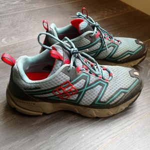 Columbia Techlite Hiking Shoes